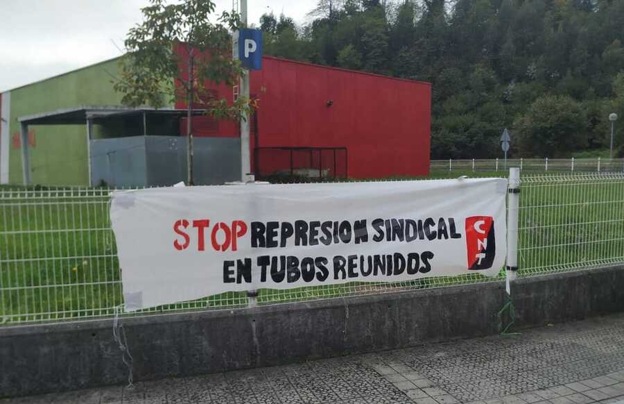 STOP Errepresio sindikala Tubos Reunidos-en.