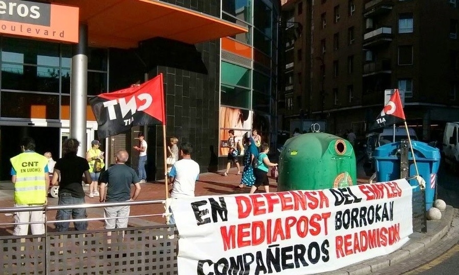 CNT en lucha contra el ERE en Mediapost